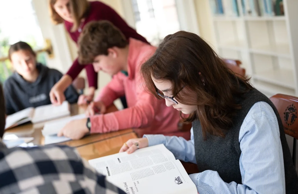 students in class reading
