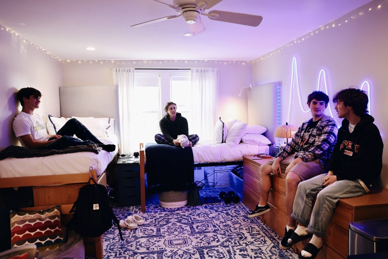 boys in dorm room