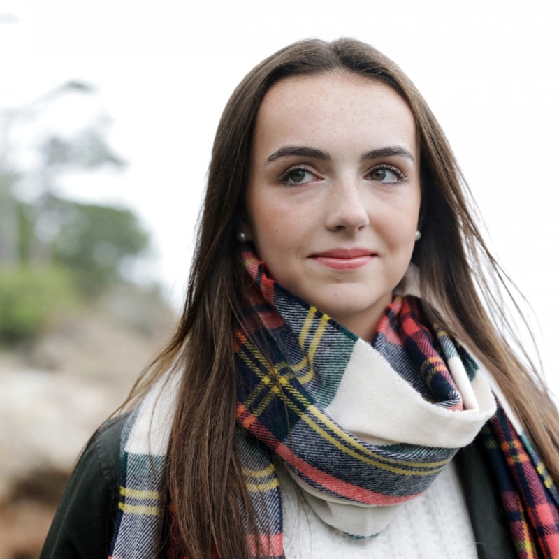 Elizabeth Theriault ’20